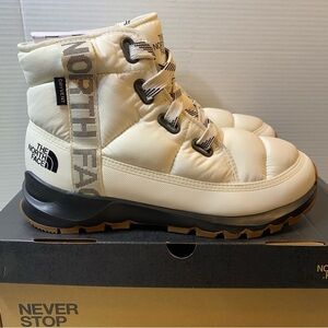 NEW! The North Face ThermoBall Lace Up Luxe WP Boots/Women’s Size 8